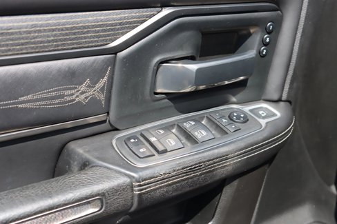 Used 2019 RAM 3500 Limited image 19
