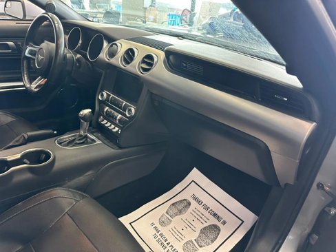 Used 2020 Ford Mustang Premium image 41