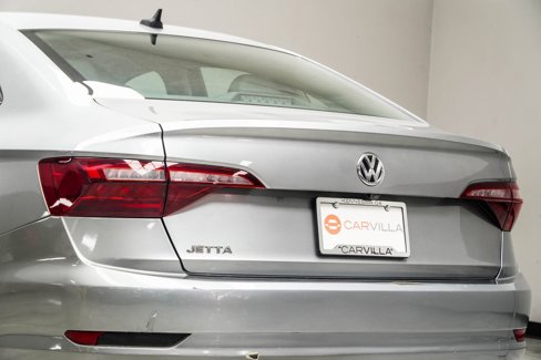 Used 2020 Volkswagen Jetta SE w/ SE Cold Weather Package image 12