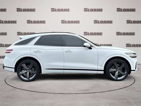 Used 2022 Genesis GV70 2.5T w/ Sport Prestige Package image 6