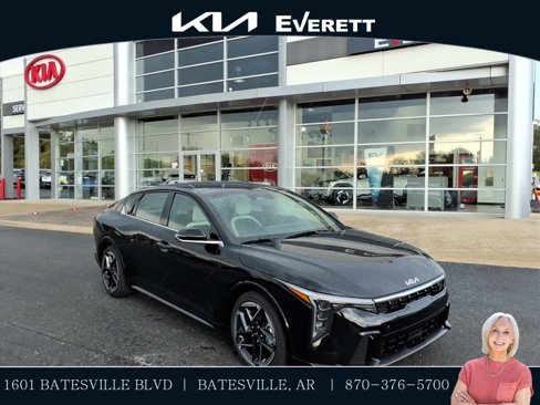 New 2025 Kia K4 GT-Line image 1