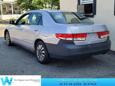 Used 2004 Honda Accord LX image 4