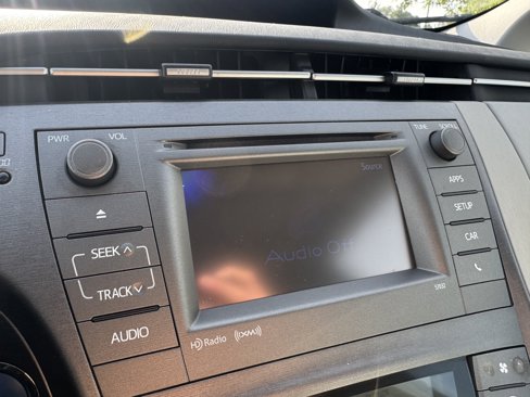 Used 2015 Toyota Prius Three image 28