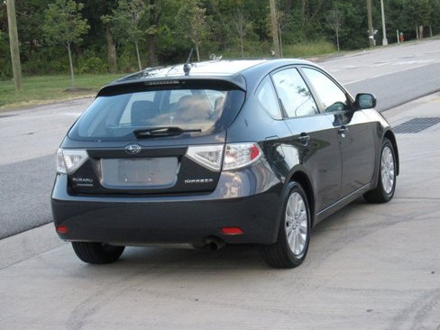 Used 2011 Subaru Impreza 2.5i Premium image 13