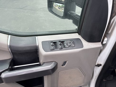 Used 2018 Ford F250 XLT image 8