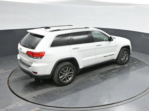 Used 2018 Jeep Grand Cherokee Limited image 29