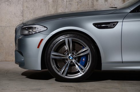 Used 2013 BMW M5 image 13