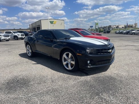 Used 2010 Chevrolet Camaro SS w/ White Stripe Package image 3
