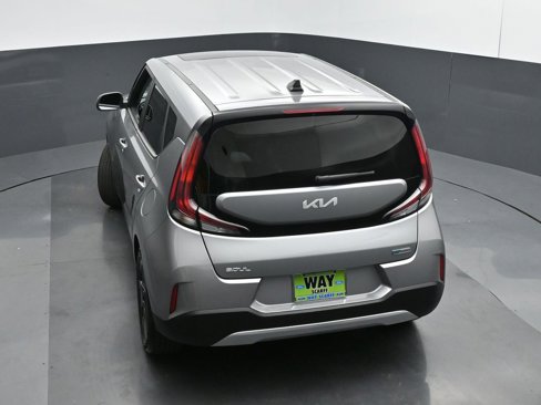 Used 2023 Kia Soul EX image 36