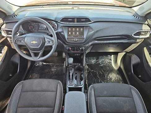 Used 2022 Chevrolet TrailBlazer LT w/ LPO, Blackout Package image 21