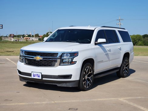 Used 2016 Chevrolet Suburban LT image 7
