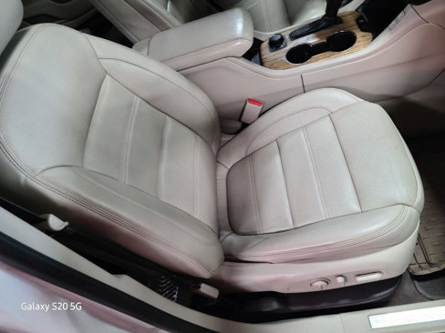Used 2017 GMC Acadia Denali image 18