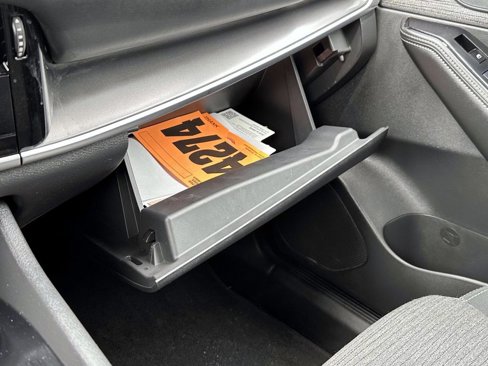 Certified 2022 Nissan Rogue SV image 35