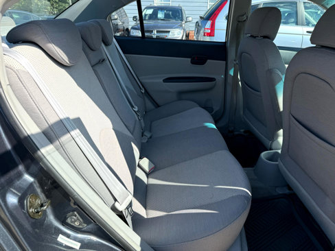 Used 2006 Hyundai Accent GLS image 20
