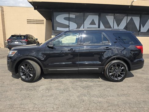 Used 2019 Ford Explorer XLT w/ Equipment Group 202A image 21
