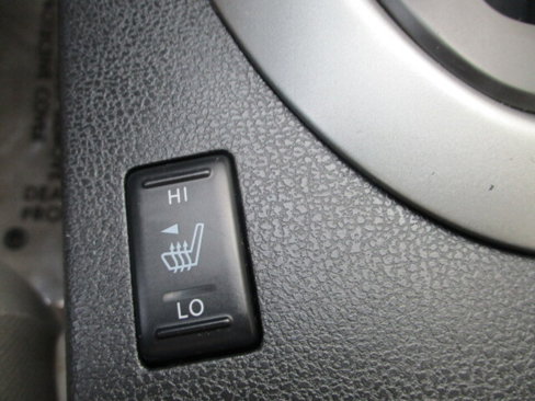 Used 2012 Nissan Rogue SL image 34