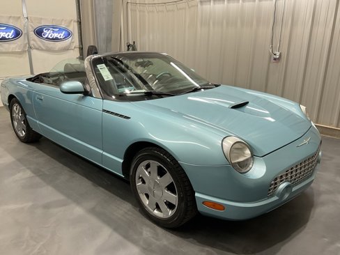 Used 2002 Ford Thunderbird image 20
