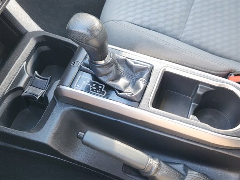Used 2022 Toyota Tacoma SR5 image 21