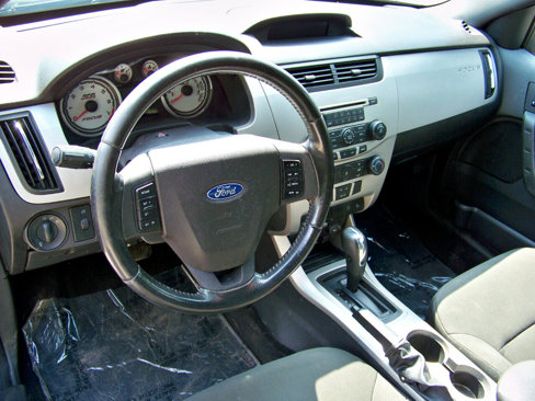 Used 2009 Ford Focus SES image 31