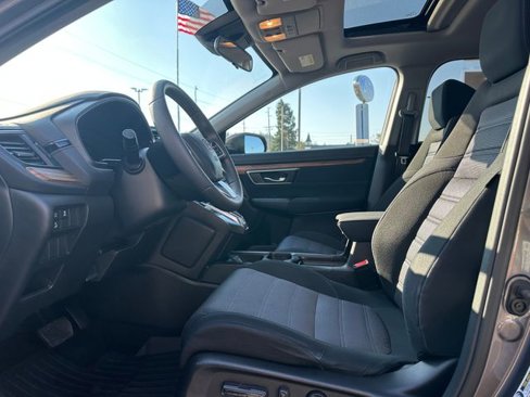 Used 2018 Honda CR-V EX image 9