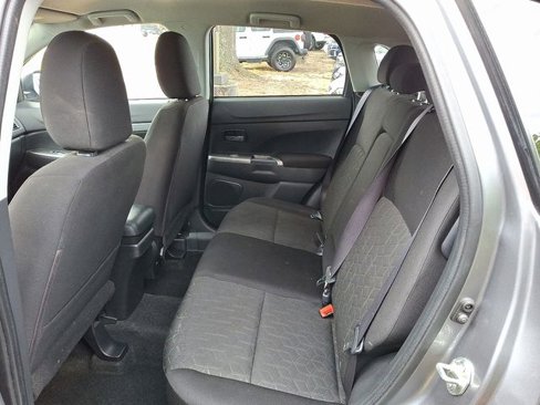 Used 2020 Mitsubishi Outlander Sport SE image 11