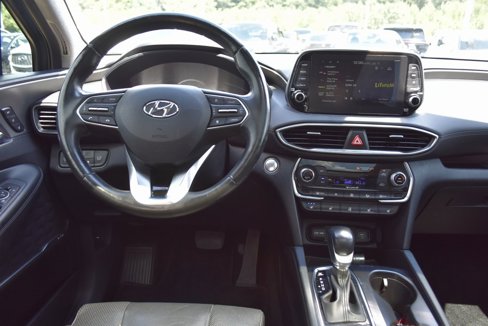 Used 2020 Hyundai Santa Fe Limited image 17