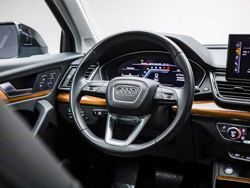 Used 2023 Audi Q5 2.0T Premium Plus w/ Premium Plus Package image 16