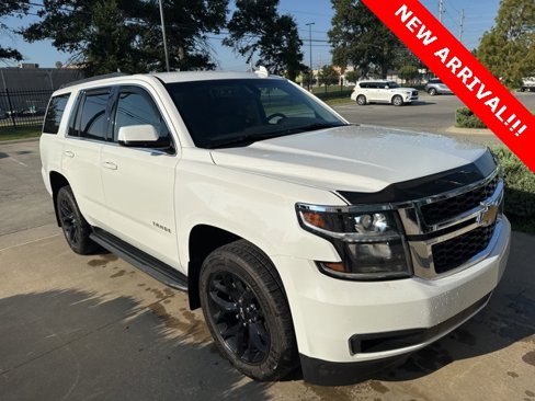 Used 2018 Chevrolet Tahoe LS image 3