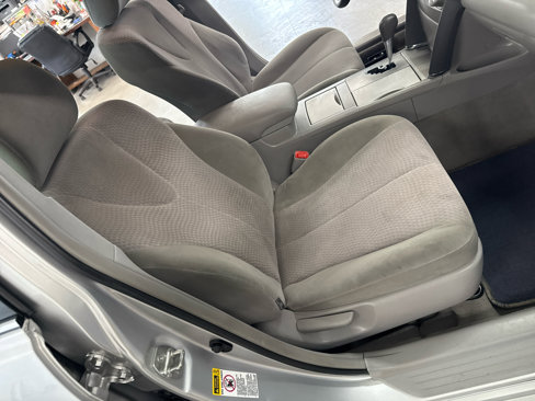 Used 2010 Toyota Camry LE image 54