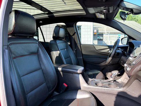 Used 2024 Chevrolet Equinox RS w/ RS Leather Package image 11
