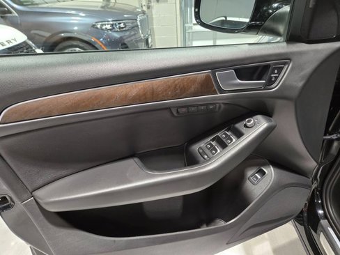 Used 2014 Audi Q5 2.0T Premium Plus image 16