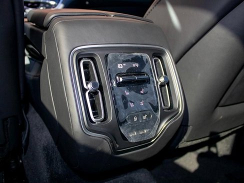 Used 2023 Aston Martin DBX 707 image 19