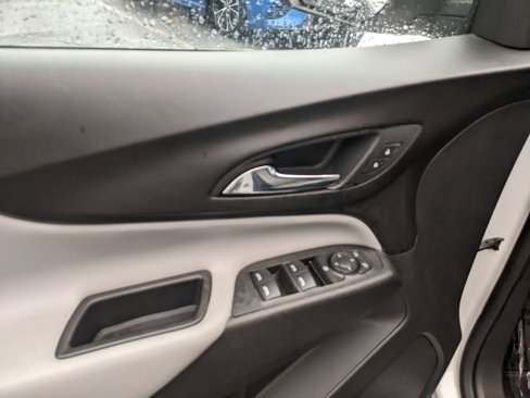 Certified 2021 Chevrolet Equinox LS w/ LS Convenience Package image 15