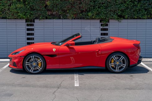 Used 2022 Ferrari Portofino M image 21
