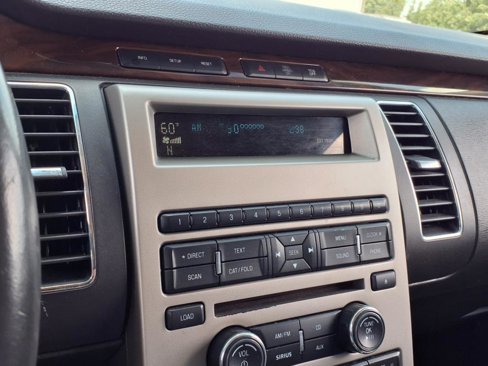 Used 2011 Ford Flex SEL w/ Rapid Spec Order Code image 11