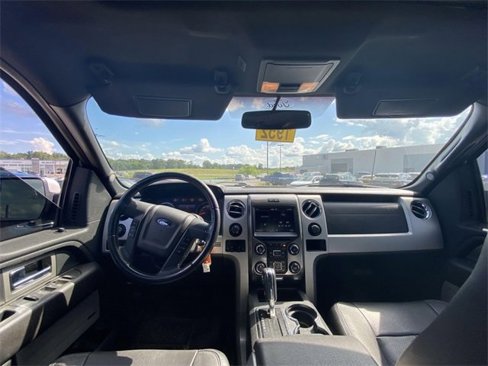 Used 2014 Ford F150 FX4 w/ Equipment Group 402A Luxury image 5