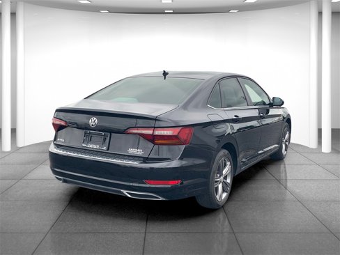 Used 2019 Volkswagen Jetta R-Line w/ R-Line Cold Weather Package image 7