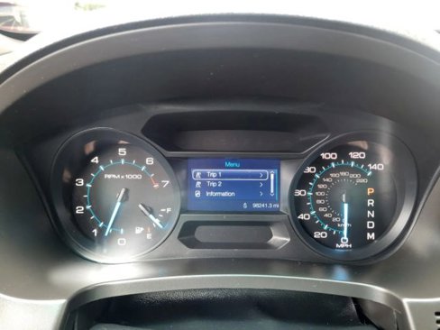 Used 2015 Ford Explorer FWD image 9
