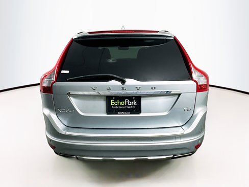 Used 2015 Volvo XC60 T5 Premier image 7