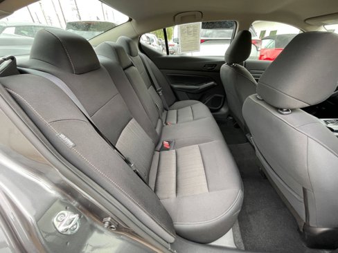 Used 2024 Nissan Sentra SV image 39