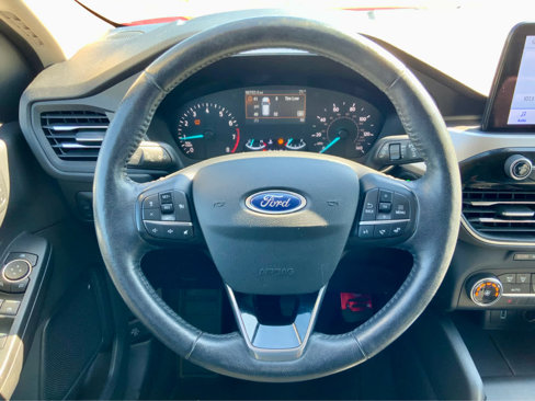 Used 2020 Ford Escape SEL image 39