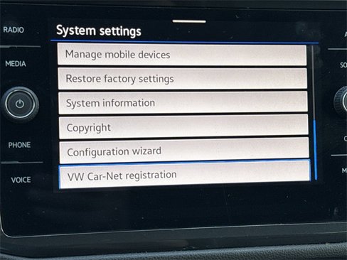 Used 2022 Volkswagen Tiguan SE image 24