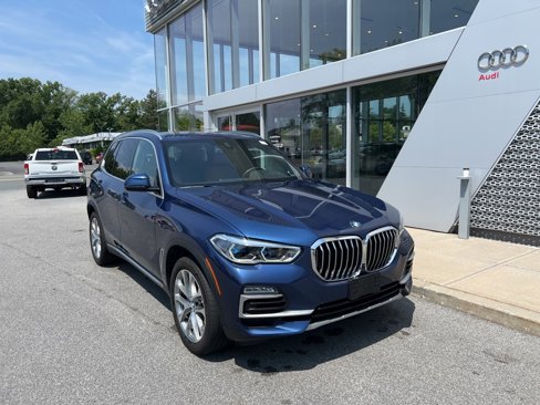 Used 2020 BMW X5 xDrive40i w/ Executive Package image 4