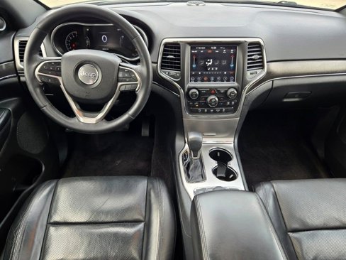 Used 2018 Jeep Grand Cherokee Limited w/ Luxury Group II image 18