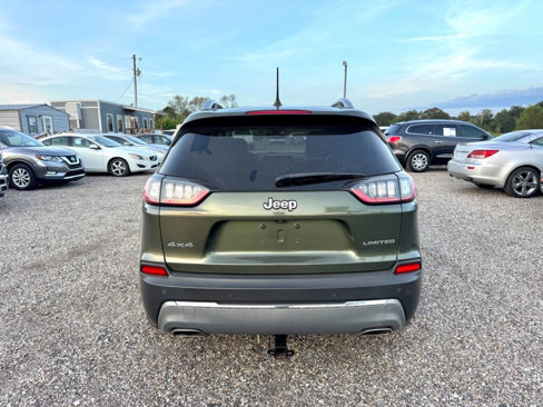 Used 2019 Jeep Cherokee Limited image 10