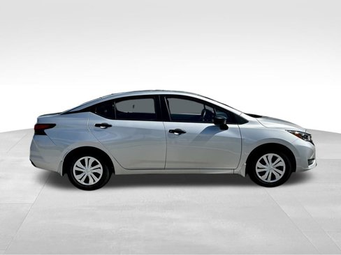 New 2025 Nissan Versa S image 8