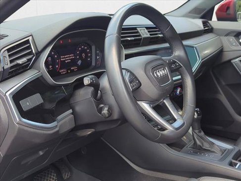 Used 2021 Audi Q3 2.0T Premium image 8