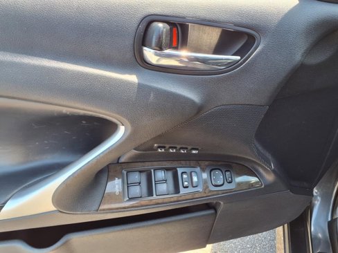 Used 2009 Lexus IS 250 AWD image 18