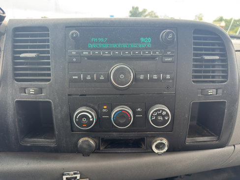 Used 2009 GMC Sierra 2500 W/T image 17
