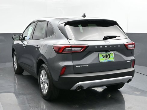 New 2025 Ford Escape Active w/ Cold Weather Package image 4